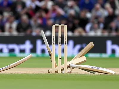 Illustration collapsing - Image 1