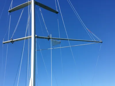 Illustration spreader - Image 1