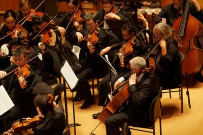 Illustration str - Image 1