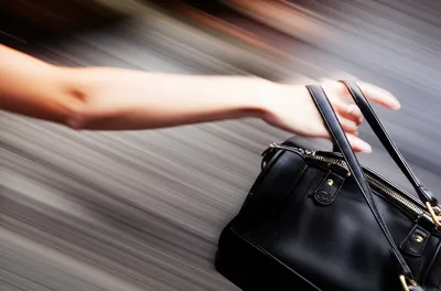 Illustration snatch - Image 1