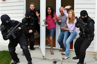 Illustration swatting - Image 1