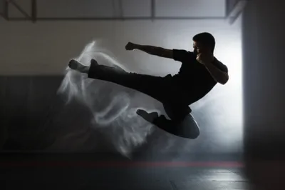 Illustration kicks - Image 1