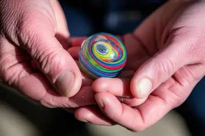 Illustration clasp - Image 1