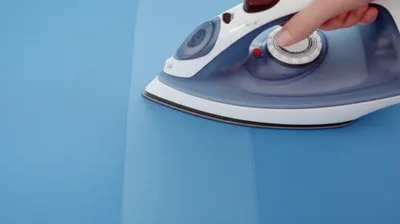 Illustration iron - Image 1