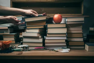 Illustration prioritization