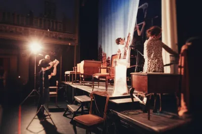 Illustration mounted - Image 1