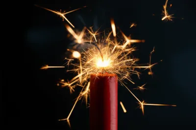 Illustration crackers - Image 1