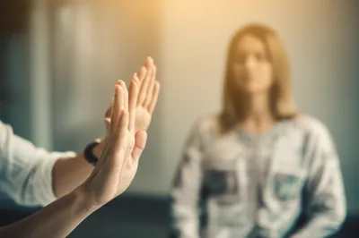 Illustration mesmerized