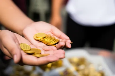 Illustration repaying