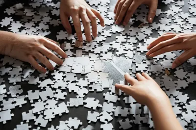 Illustration redact - Image 1