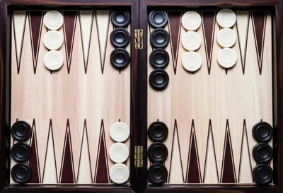 Illustration tables - Image 1