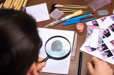 Illustration characterising - Image 1