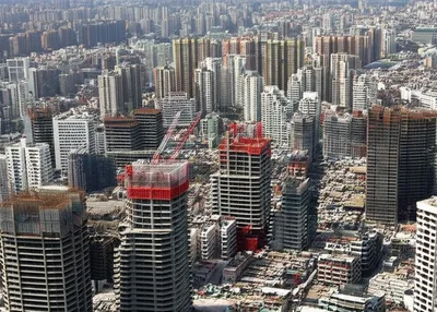 Illustration overbuilt - Image 1