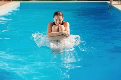 Illustration bombing - Image 1