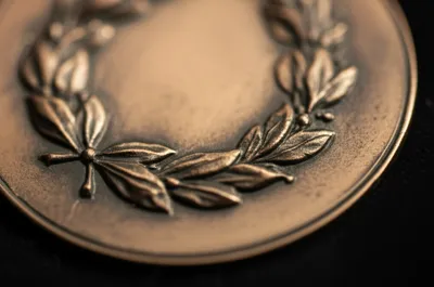 Illustration embossed - Image 1