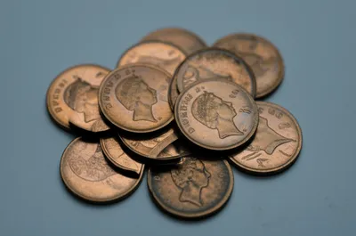 Illustration halfpennies - Image 1