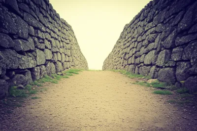 Illustration limit - Image 1