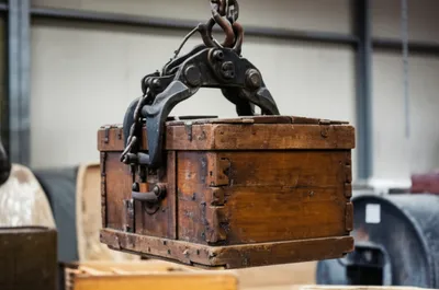 Illustration clutch - Image 1