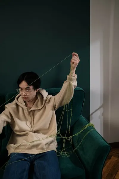 Illustration disentangled - Image 2