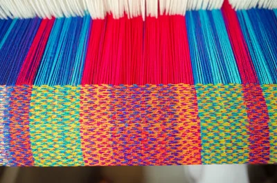 Illustration weft - Image 1