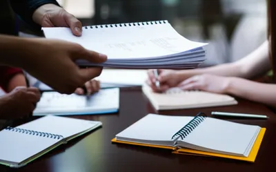 Illustration referring - Image 1