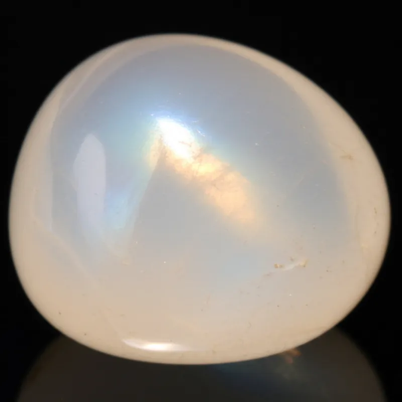 Illustration visuelle du mot « moonstone » - Pierre de lune