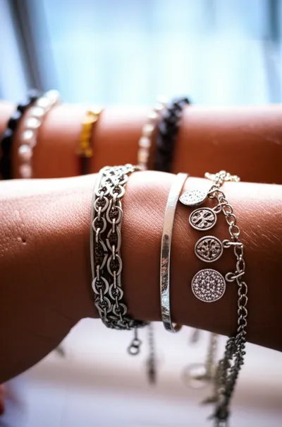 Illustration bracelets - Image 2