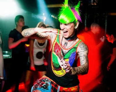 Illustration freak - Image 1