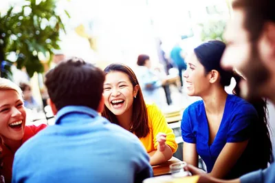 Illustration outgoing - Image 1