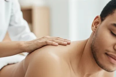 Illustration manipulating - Image 1