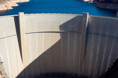 Illustration impounded - Image 1