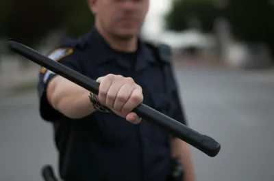 Illustration truncheon - Image 1