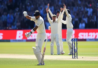 Illustration dismiss - Image 1