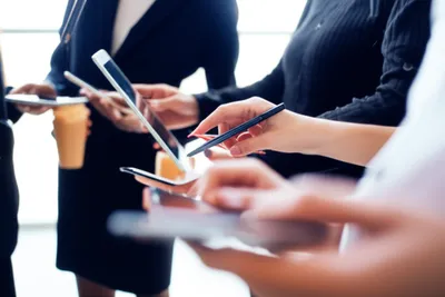 Hình ảnh minh họa custom - Ảnh 1