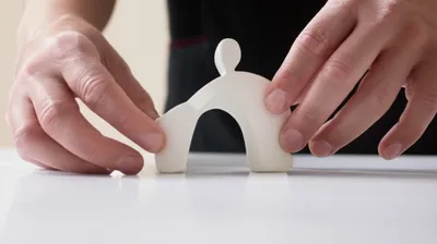 Illustration pose - Image 1