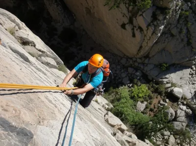 Illustration rappelled