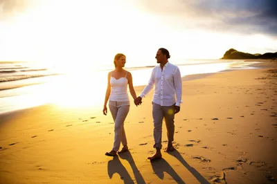 Illustration enjoy - Image 1