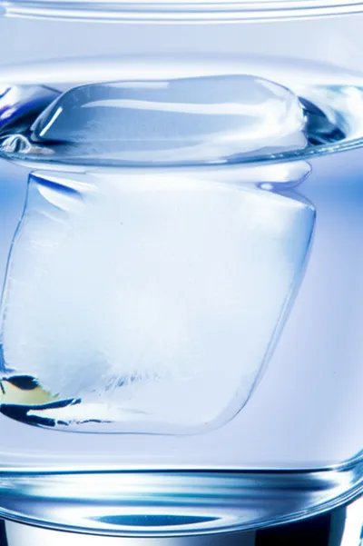 Illustration dissolving - Image 1