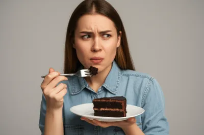 Illustration scoff - Image 1