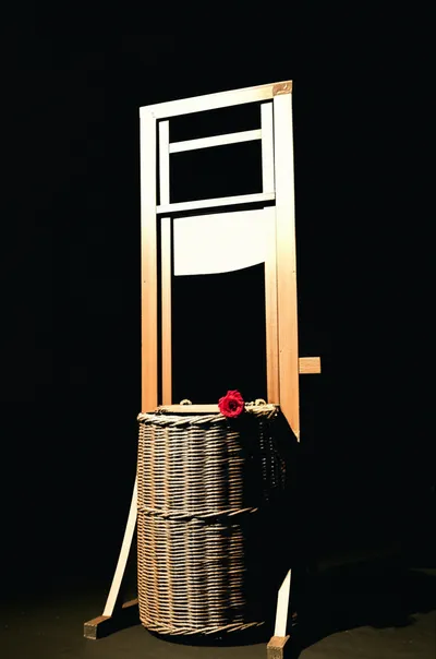 Illustration beheaded - Image 1