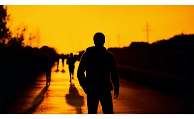 Illustration leave - Image 1