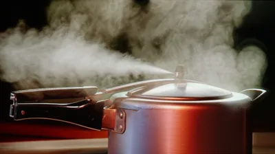 Illustration fuming - Image 1