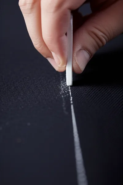 Illustration pinstripes - Image 1