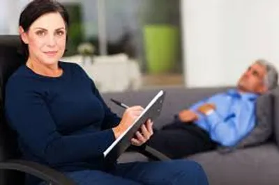 Illustration psychotherapist - Image 2