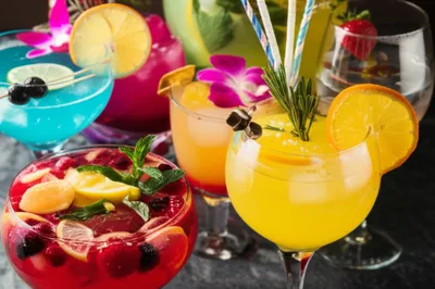 Illustration cups - Image 1