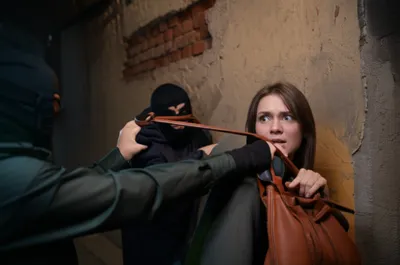 Illustration robberies - Image 1