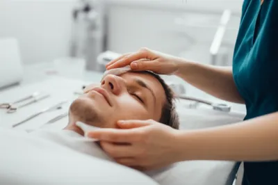 Illustration embalming - Image 1