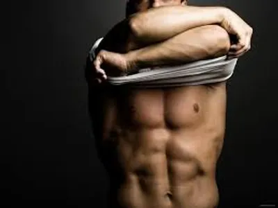 Illustration undress - Image 3