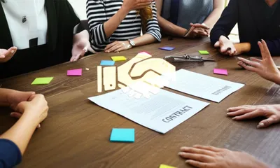 Illustration articulating - Image 1