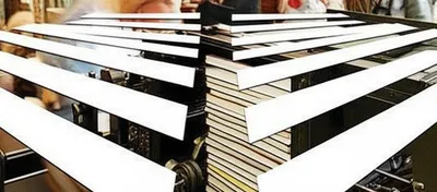 Illustration publishes